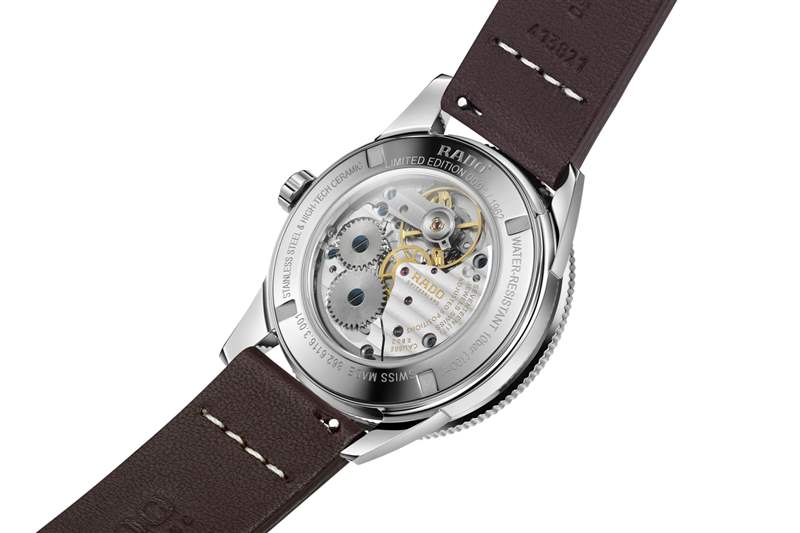 雷達(dá)表推出全新庫克船長Over-Pole Worldtimer限量版-復(fù)刻表