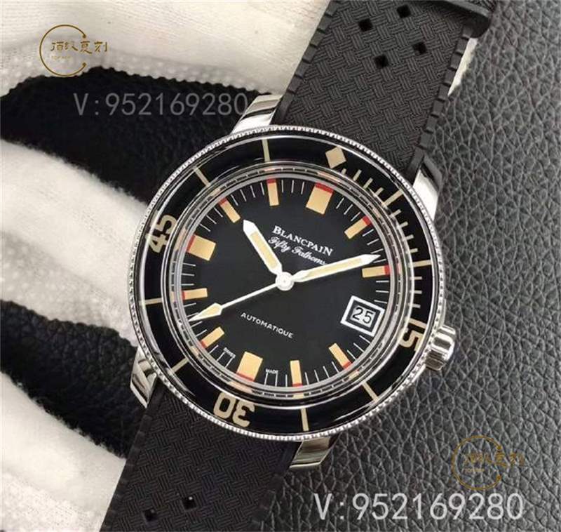 ZF廠寶珀五十噚5008b梭子魚復刻表做工怎么樣-復刻表