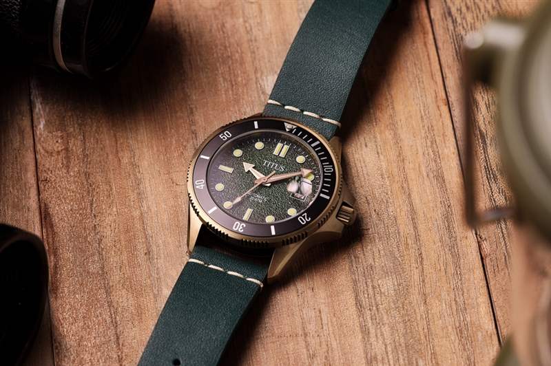 鐵達(dá)時(shí)Solvil et Titus Valor腕表結(jié)合經(jīng)典、復(fù)古、運(yùn)動(dòng)感-復(fù)刻表