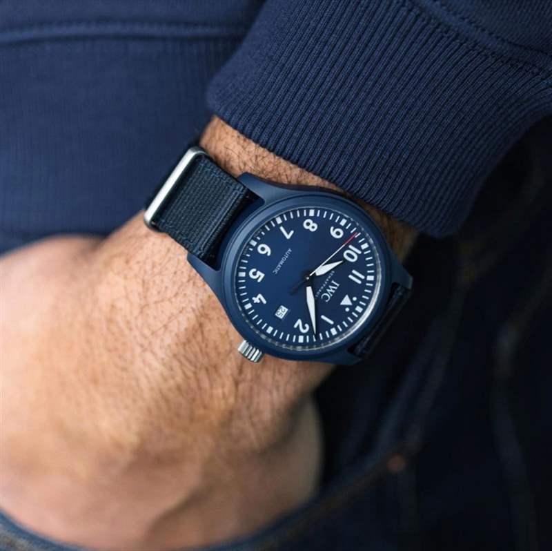 IWC萬(wàn)國(guó)飛行表馬克十八勞倫斯體育公益基金 2021｜藍(lán)陶瓷表殼首次上陣-復(fù)刻表