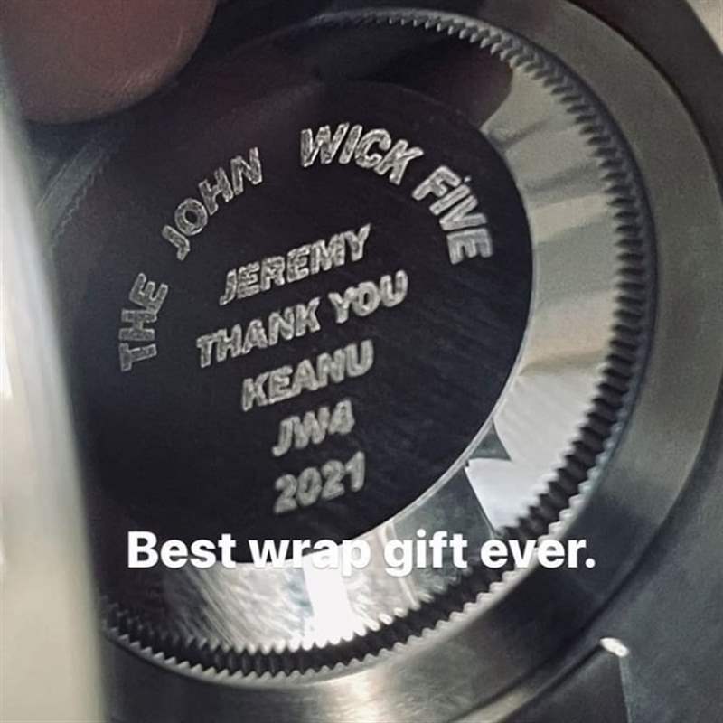 奇洛李維斯又送禮！一人送一只Rolex Submariner予《John Wick 4》攝制組人員致謝！-復刻表