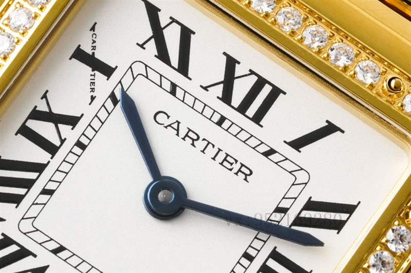 BV廠卡地亞獵豹「中號(hào)27X37MM」女表復(fù)刻推薦-復(fù)刻表