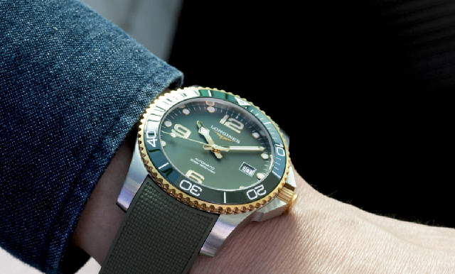 秒變型男的三步驟：浪琴表深海征服者Two-tone雙色款-復(fù)刻表