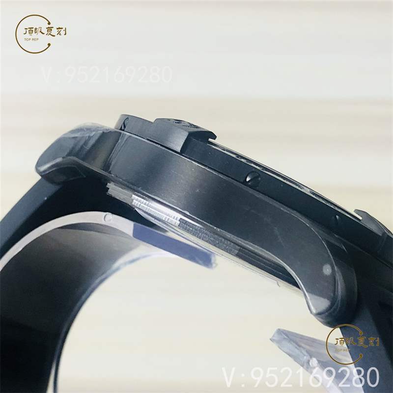 GF廠百年靈v4版黑鳥偵察機(jī)復(fù)刻表做工怎么樣,是最高版本嗎-復(fù)刻表