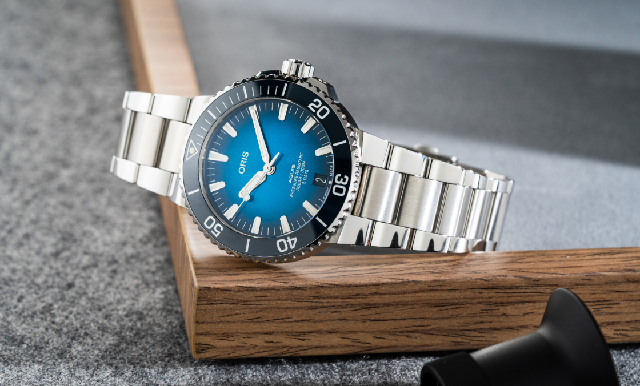 ORIS Aquis Calibre 400日期腕表打造下一代自制機芯的新標竿-復刻表
