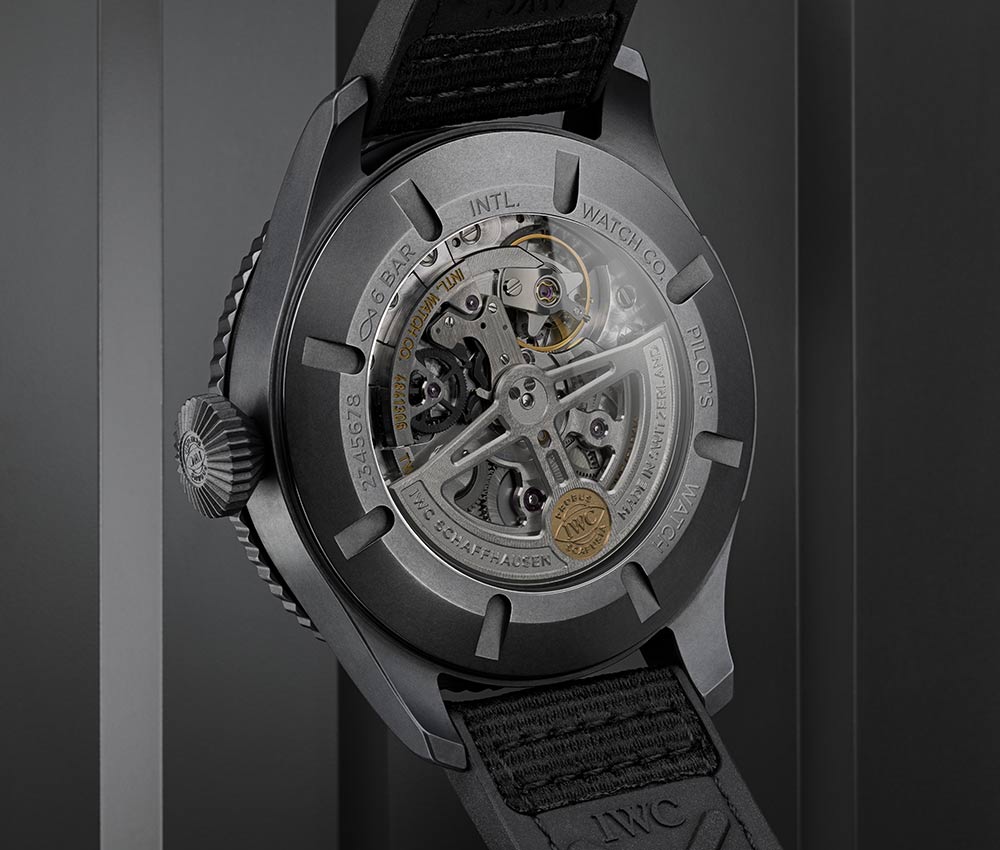 萬(wàn)國(guó)表飛行員腕表 TIMEZONER頂槍 CERATANIUM-復(fù)刻表