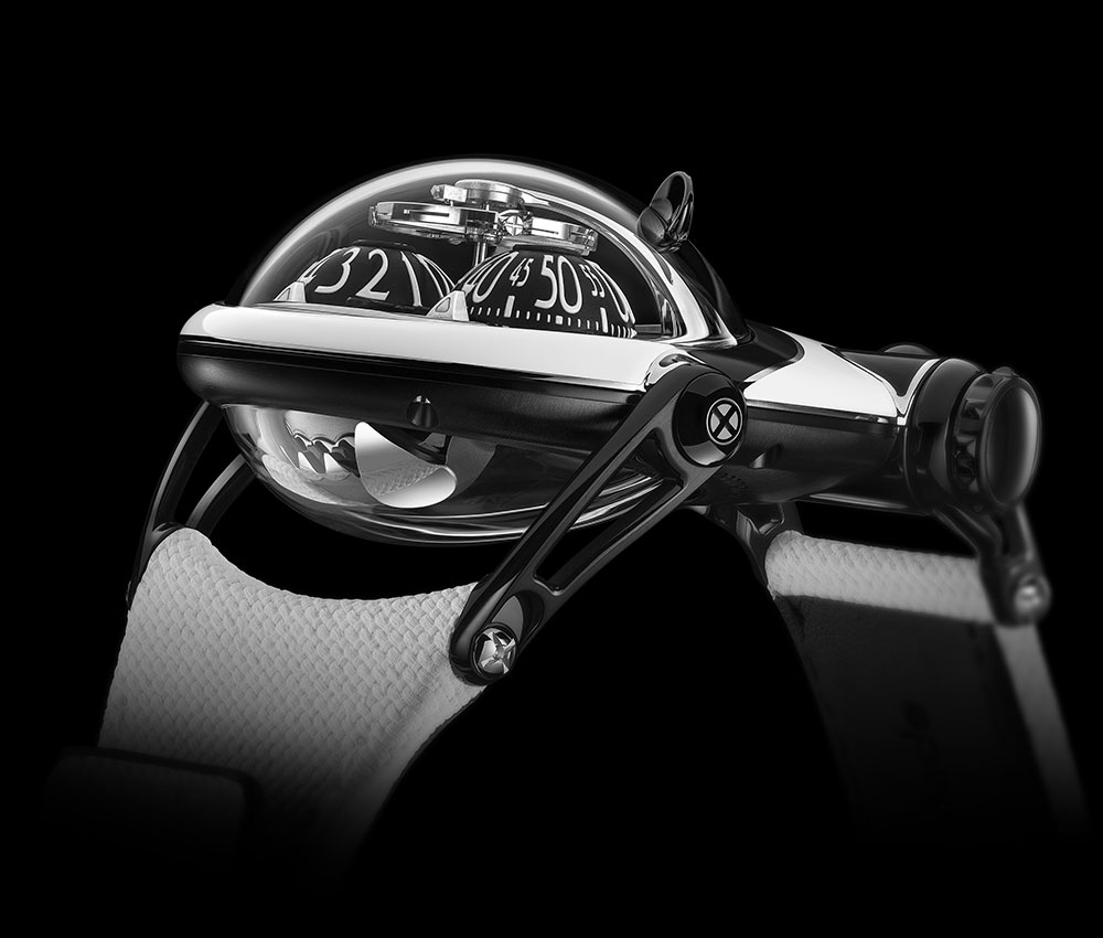 MB&F鐘表機(jī)器N°10熊貓-洛朗·費(fèi)里爾方形微型轉(zhuǎn)子逆向-復(fù)刻表