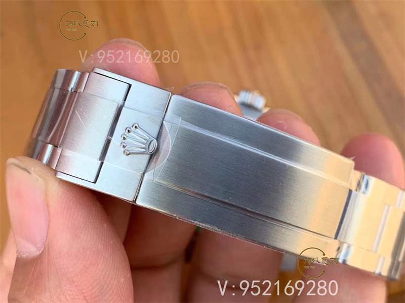 AR廠勞力士v3版綠水鬼復刻做工怎么樣,對比正品一眼假嗎-復刻表