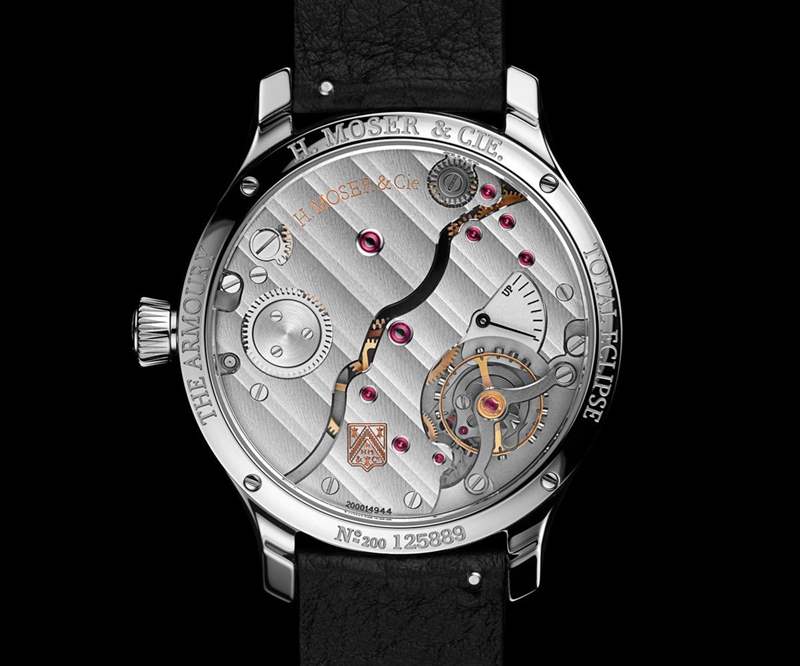 極黑低調！亨利慕時限量Total Eclipse腕表用日全蝕做設計-復刻表