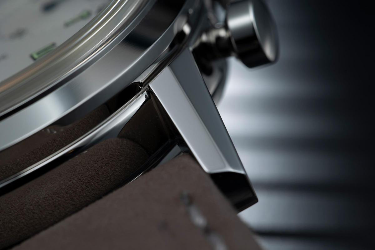 TITONI Heritage傳承系列計(jì)時(shí)碼表：復(fù)古元素集一身！-復(fù)刻表