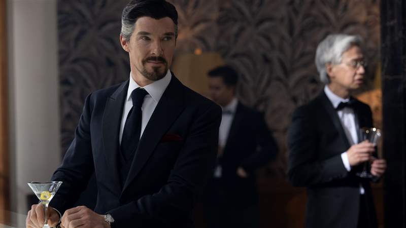 奇異博士手表藏彩蛋？班奈迪克康柏拜區穿梭「多重宇宙」的幸運物來自它！-復刻表