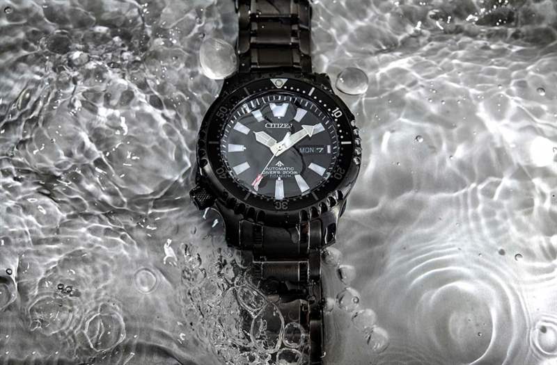 全新50周年亞洲限量CITIZEN PROMASTER 200米登場！ 超級鈦技術(shù)打造出型格黑魂