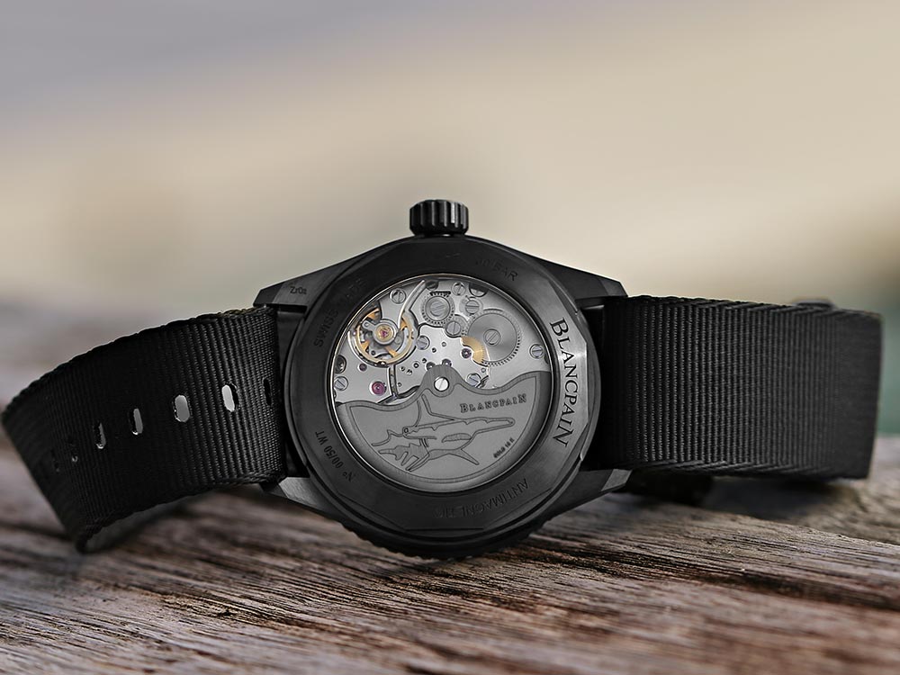 寶珀莫卡蘭深海潛水艇限量版，綠色代表藍色巨人-復(fù)刻表