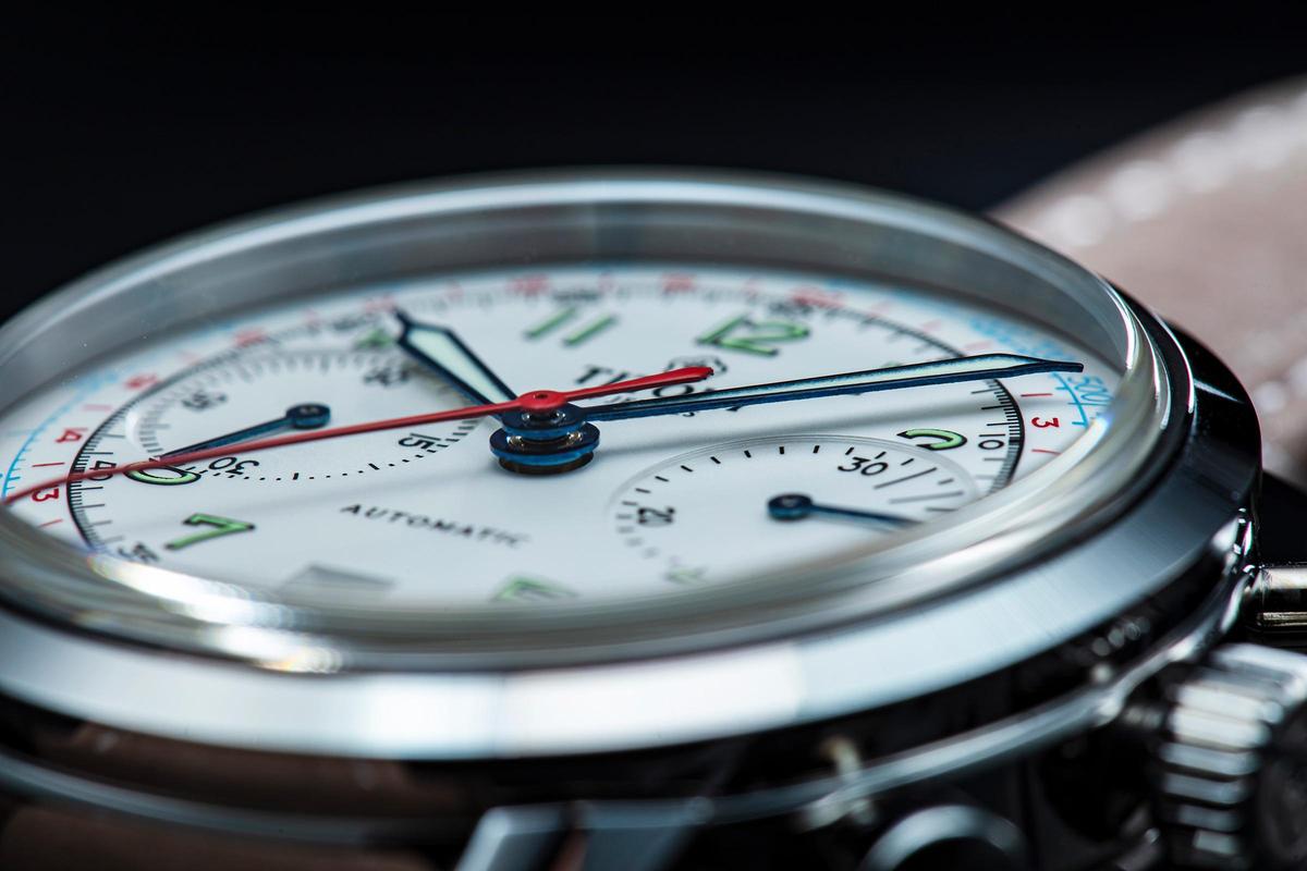 TITONI Heritage傳承系列計(jì)時(shí)碼表：復(fù)古元素集一身！-復(fù)刻表