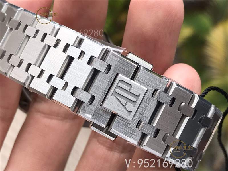 ZF廠愛(ài)彼15500復(fù)刻表對(duì)比正品評(píng)測(cè)-ZF廠15500拒絕一眼假-復(fù)刻表