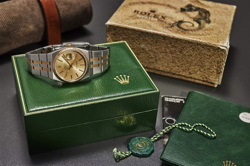 勞力士 Oysterquartz 帶盒子和紙