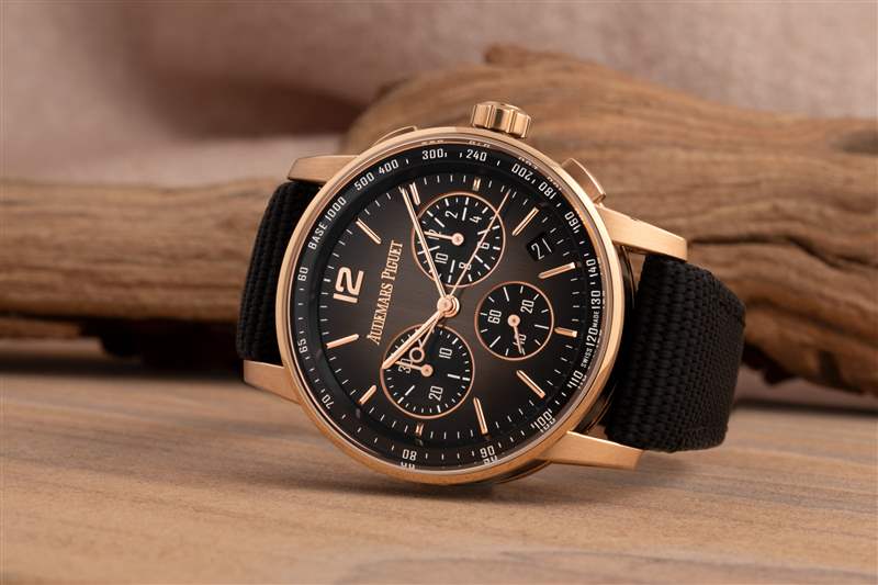 深入探討愛彼代碼11.59系列如何不斷發(fā)展-復(fù)刻表