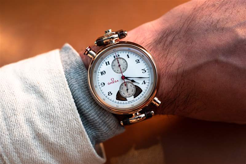 歐米茄計時碼表，一對極其復雜的響亮計時碼表-復刻表