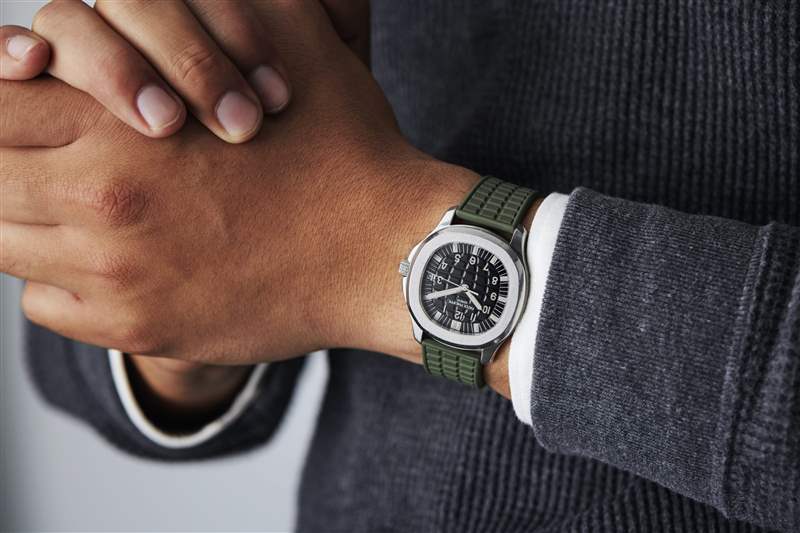 復(fù)古手表A 1994 A. Lange & S?hne Lange 1、2013 FP Journe Chronomètre Bleu 全套和 2001 年百達(dá)翡麗 Aquanaut