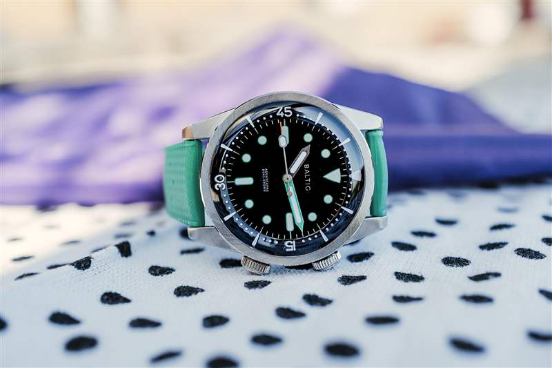 動手移動Rugrats波羅的海5周年紀(jì)念手表是90年孩子的夢想-復(fù)刻表