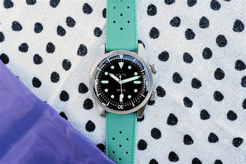 動手移動Rugrats波羅的海5周年紀(jì)念手表是90年孩子的夢想-復(fù)刻表