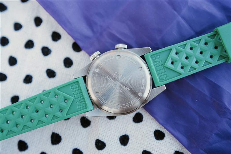 動手移動Rugrats波羅的海5周年紀(jì)念手表是90年孩子的夢想-復(fù)刻表