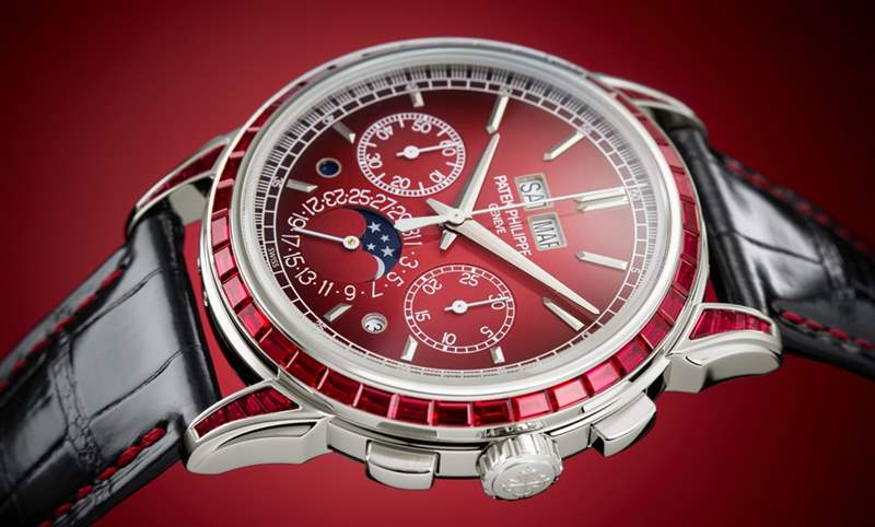 表王旗艦級經(jīng)典表款寶石滿鑲亮相｜百達(dá)翡麗Ref. 6300大師報時腕表與Ref. 5271萬年歷計時碼表-復(fù)刻表