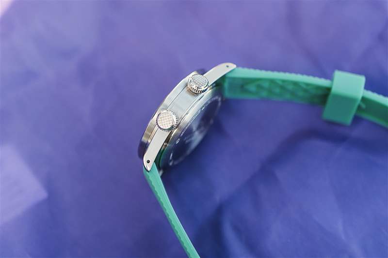 動手移動Rugrats波羅的海5周年紀(jì)念手表是90年孩子的夢想-復(fù)刻表