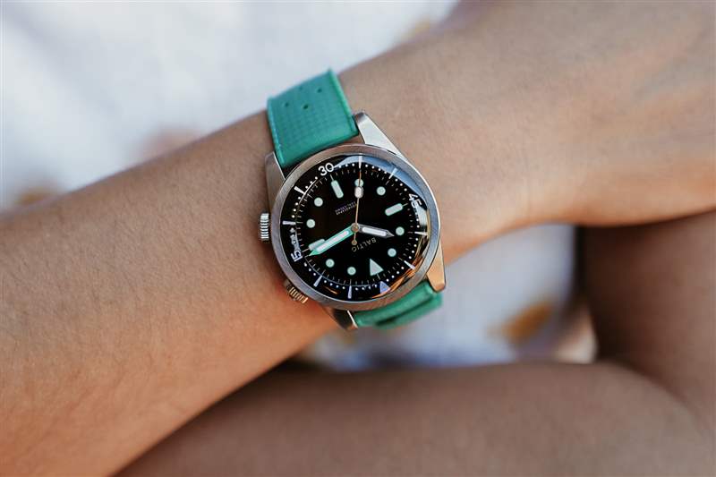 動手移動Rugrats波羅的海5周年紀(jì)念手表是90年孩子的夢想-復(fù)刻表