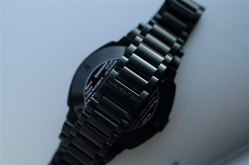 親身體驗我們參加了“黑客帝國”首映式，并在大屏幕上看到了一些漢密爾頓手表-復(fù)刻表