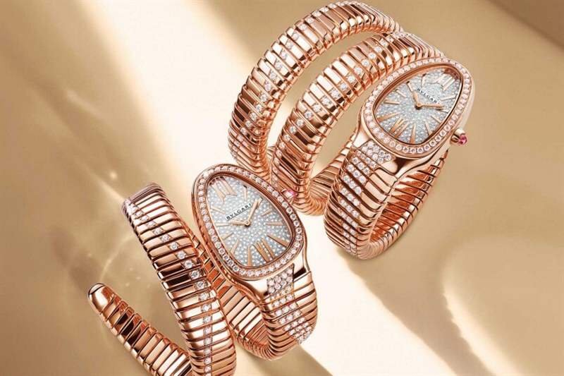 寶格麗Serpenti Tubogas Infinity呈現(xiàn)出活靈活現(xiàn)的靈蛇曲線-復(fù)刻表