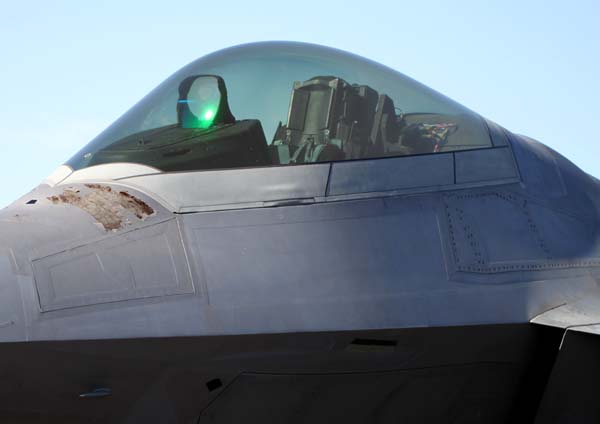 百年靈參加里諾飛行比賽-復刻表