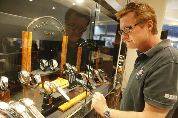 受過教育的手表買家是更有價(jià)值的客戶嗎？-復(fù)刻表