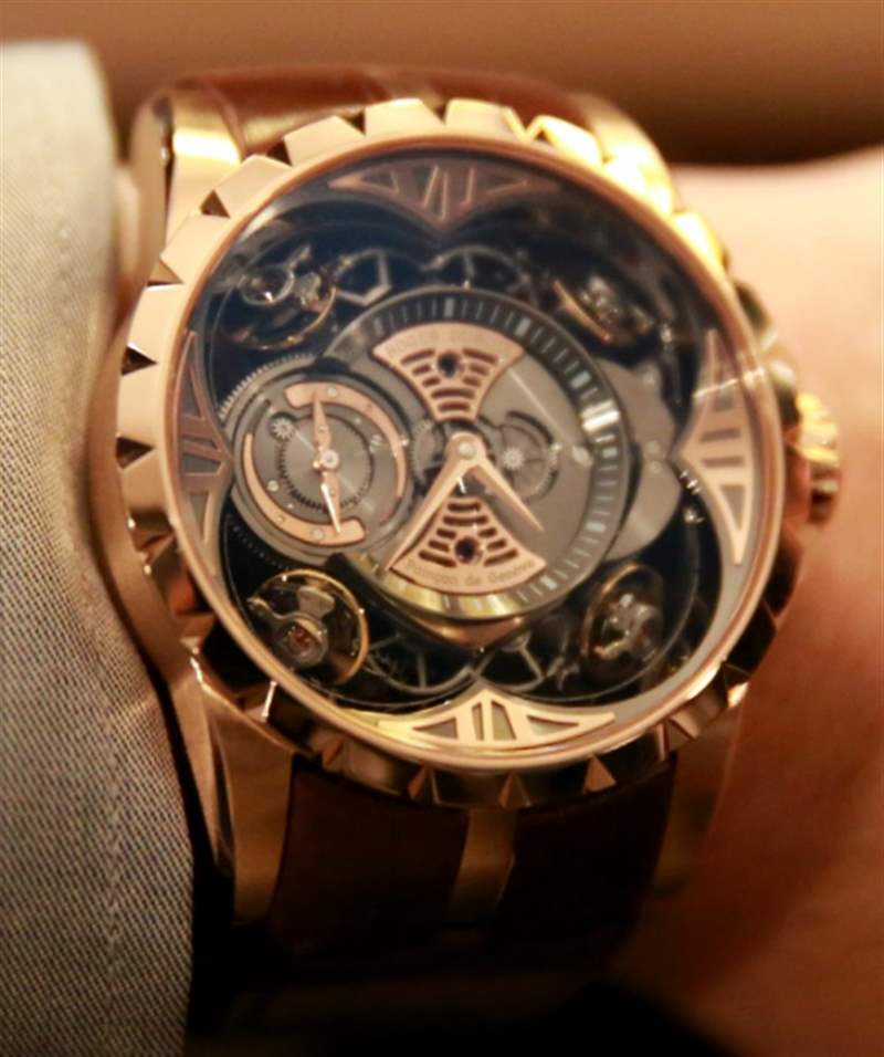 羅杰杜彼Excalibur Quatuor腕表上手體驗(yàn)-復(fù)刻表