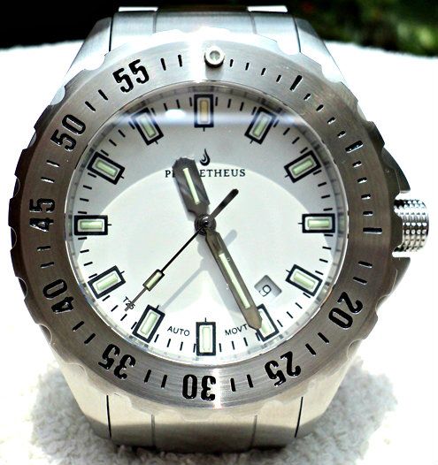 普羅米修斯白極氚潛水表評論-復刻表