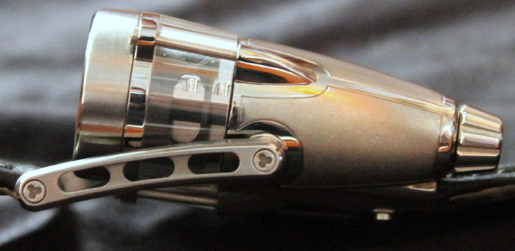 MB&F HM4 Thunderbolt火箭推進(jìn)器形態(tài)手表-復(fù)刻表