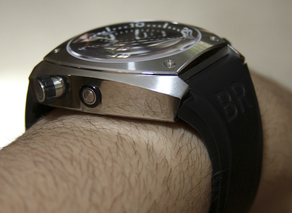 柏萊士BR02-94航海計時手表評論-復刻表