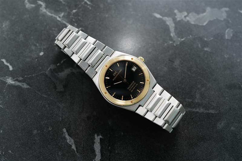 推出全新萬國工程師自動腕表40-復刻表