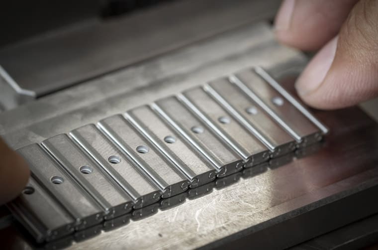 蕭邦運用再生不銹鋼材質比例達8成預計將Lucent Steel?推廣到旗下所有鋼殼手表-復刻表