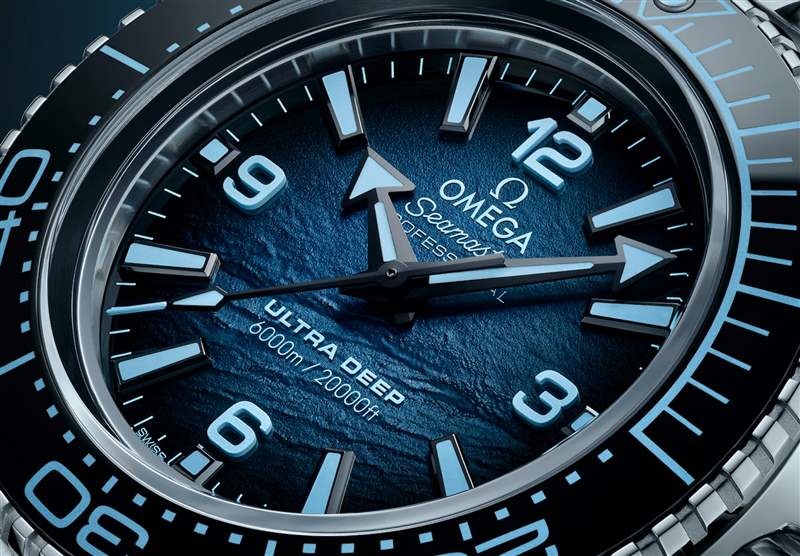 海馬系列今夏新款Summer Blue 深淺變化呈現(xiàn)獨(dú)特海洋美學(xué)-復(fù)刻表