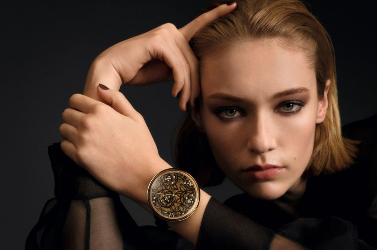 香奈兒高級(jí)制表與高級(jí)訂制服的邂逅Mademoiselle Privé腕表系列-復(fù)刻表