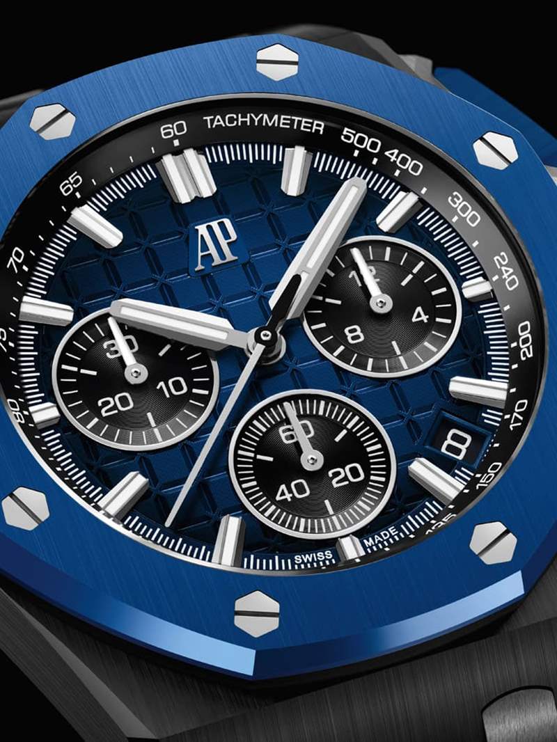 愛彼同步釋出兩款皇家橡樹離岸型自動上鏈計時碼表異材質(zhì)搭配造型吸睛-復(fù)刻表