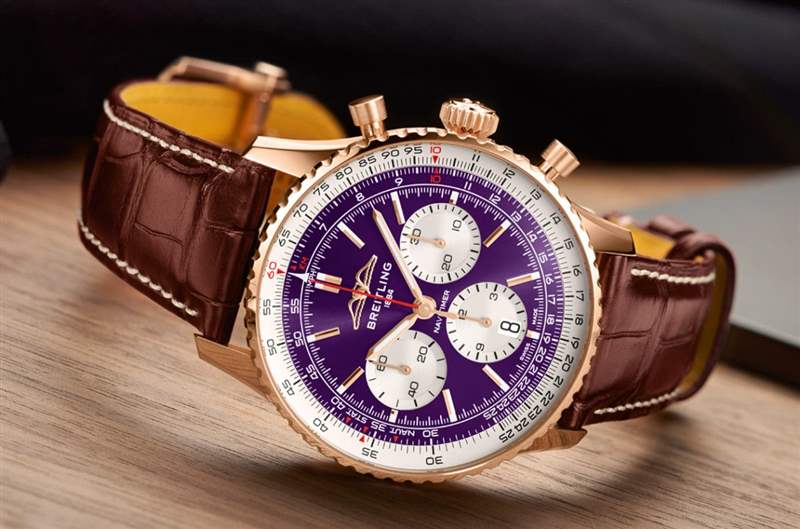 百年靈為慶祝臺北101落成二十周年特別打造超限量紫面Navitimer飛行表-復刻表