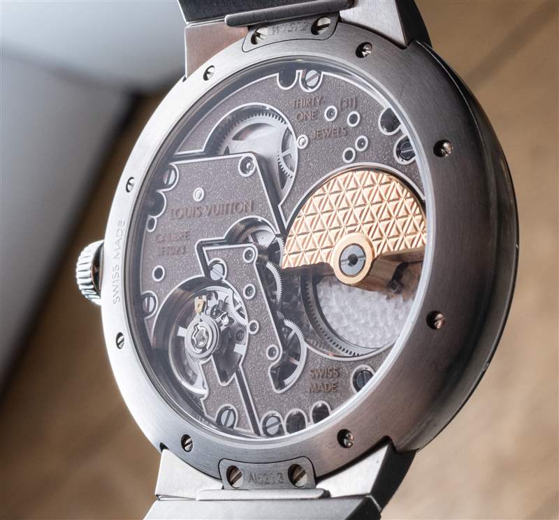 親身體驗(yàn)：路易威登重新推出高端一體式手鏈?zhǔn)直?Tambour-復(fù)刻表