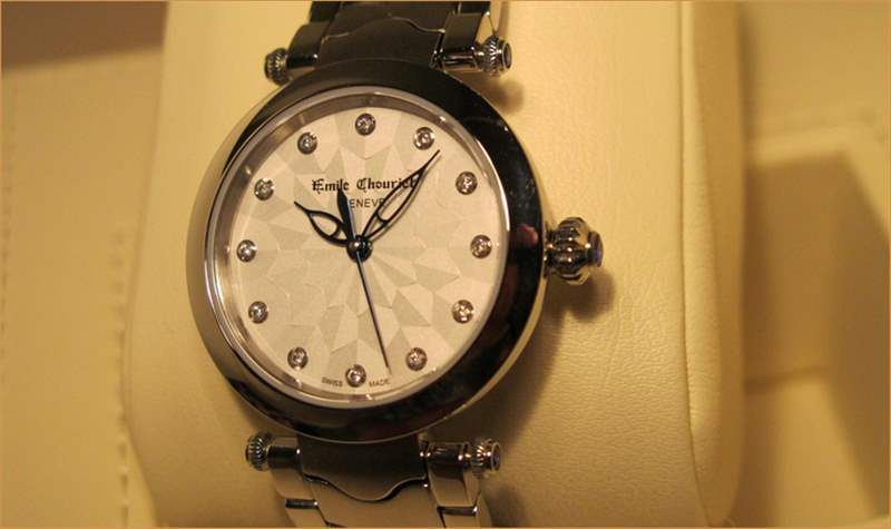 艾米龍和浪琴手表哪個好(艾米龍和浪琴哪個檔次高)-復(fù)刻表