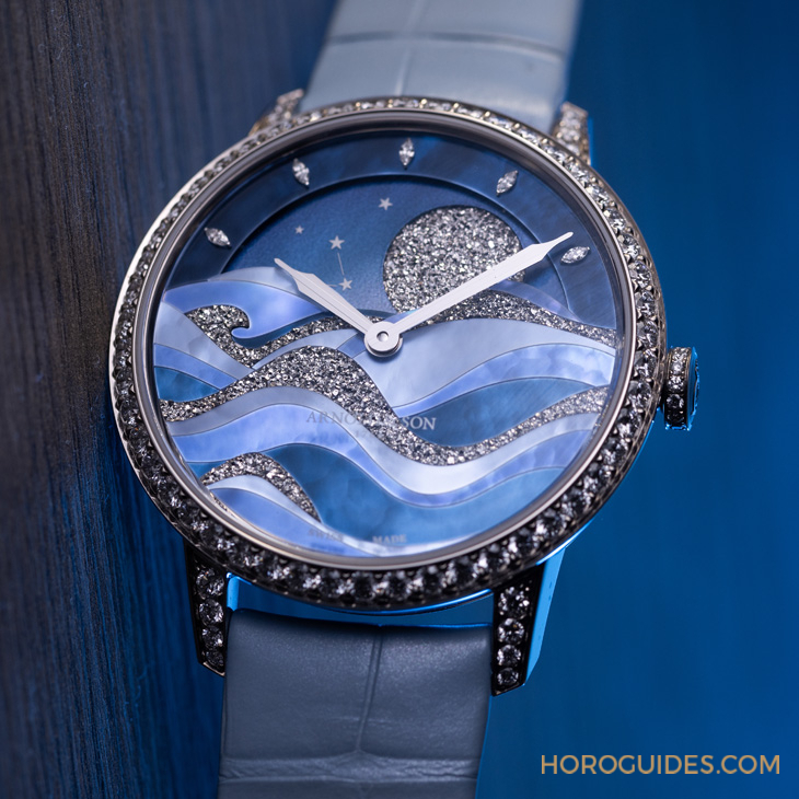 Arnold & Son招牌超大月相窗以釕晶體形塑又美又魔幻的夜色美學(xué)|恒久月相38午夜潮汐腕表-復(fù)刻表