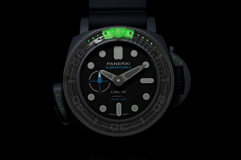 夜光功能新高度！ Panerai全新Submersible Elux LAB-ID腕表 以純機械一鍵開關發光系統-復刻表